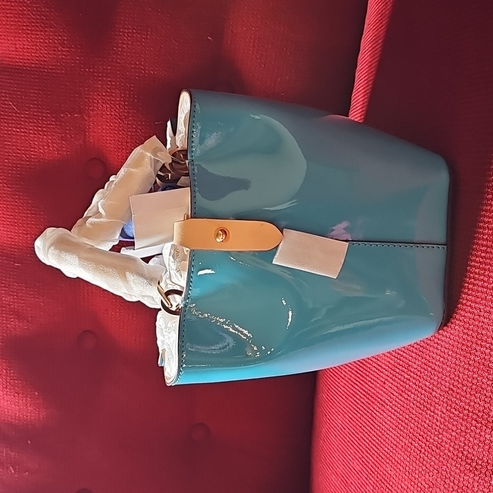 NWT Dooney & Bourke Patent Mini Barlow-Sky 🩵 - Picture 5 of 10